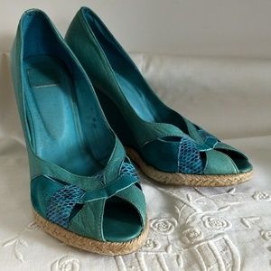 Dolce Vita leather pinup wedge heels